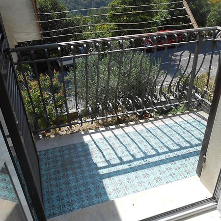 La Mansardina Διαμέρισμα Vezzi Portio Εξωτερικό φωτογραφία
