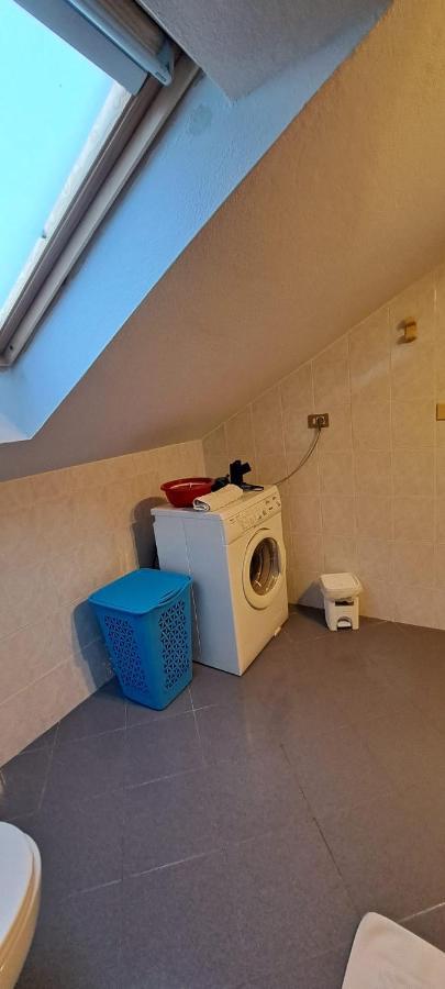 La Mansardina Διαμέρισμα Vezzi Portio Εξωτερικό φωτογραφία